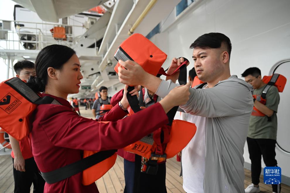 广东推倒胡麻将下载免费